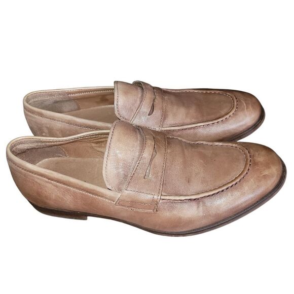 Pegabo Light Brown Penny Loafers with Leather Material and Rounded Toe - Picture 2 of 5